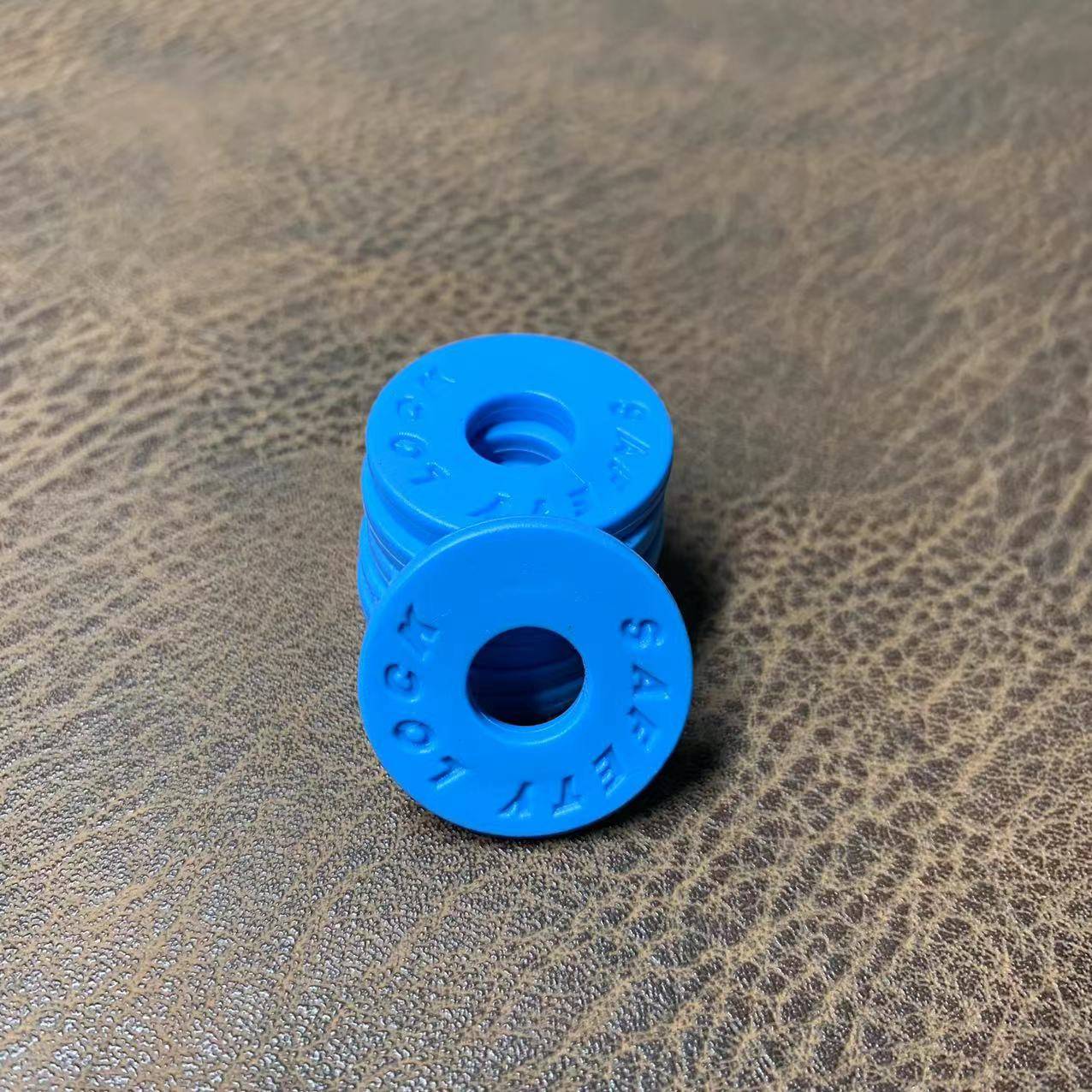 Non-buttoned blue (4 loads)